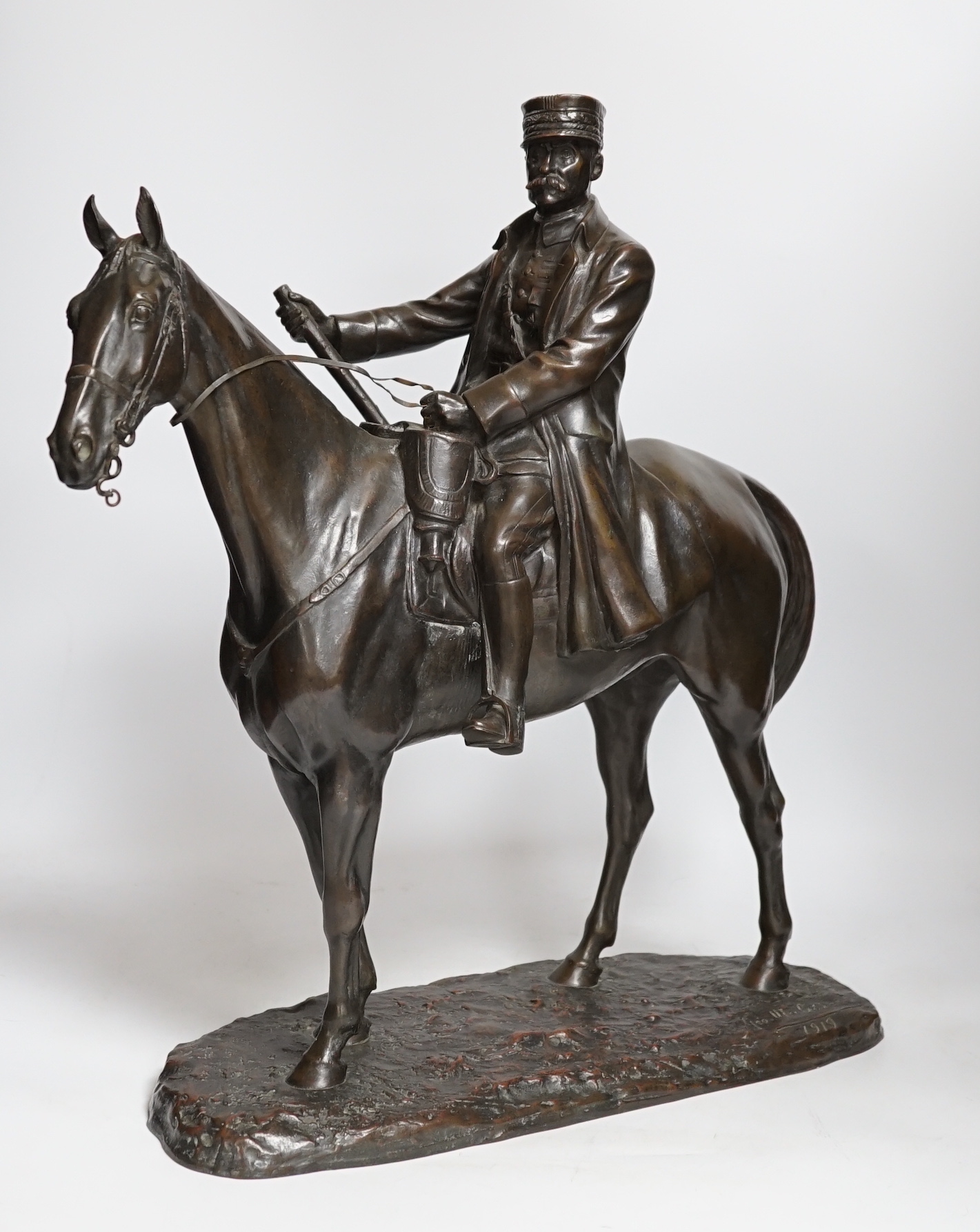 George Malissard bronze of Marshall Foch together with five books about Marshall Foch, bronze 46cm wide